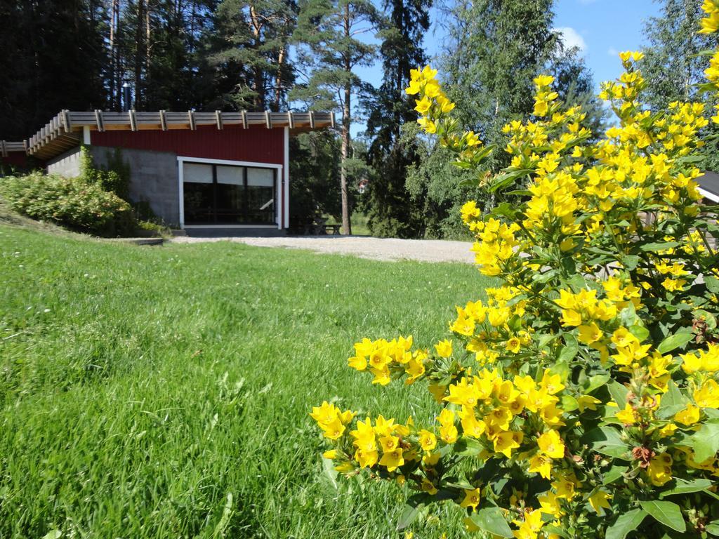Varjola Holiday Center Laukaa Exterior photo